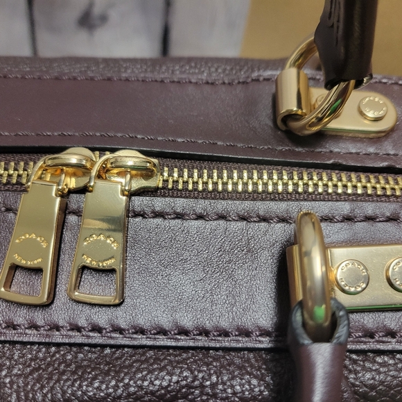 NWT COACH Lane Satchel 👛 - Picture 7 of 14